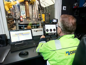 Baş Yukarı Delme Makineleri